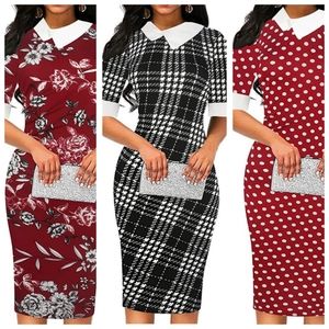 Women's Plus Size Black/White Plaid Pencil Dress